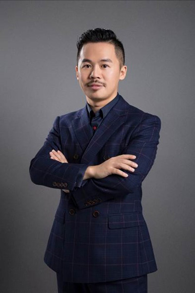 梁辉老师狼性营销实战训练专家 梁辉老师狼性营销实战训练专家